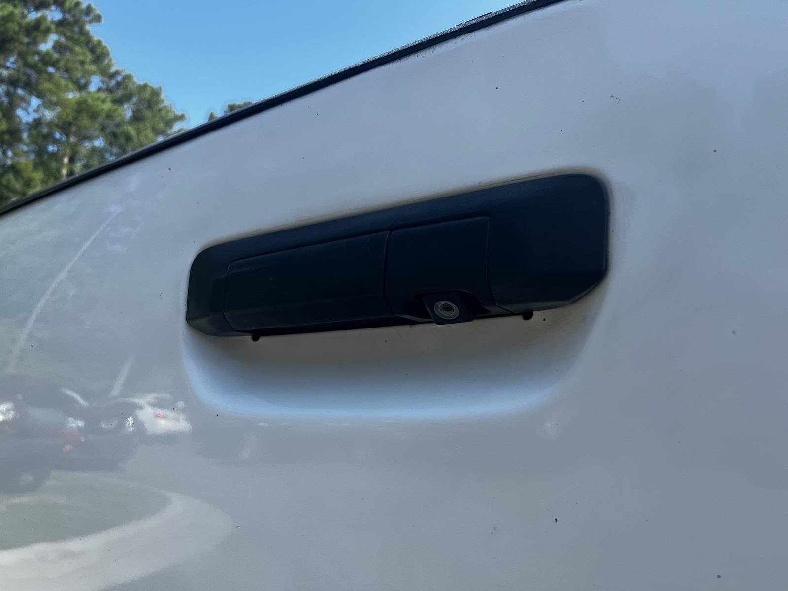 Used 2015 Toyota Tacoma PreRunner w/ SR5 Package image 15