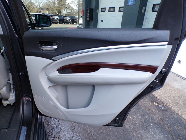 Used 2015 Acura MDX SH-AWD w/ Technology Package image 24