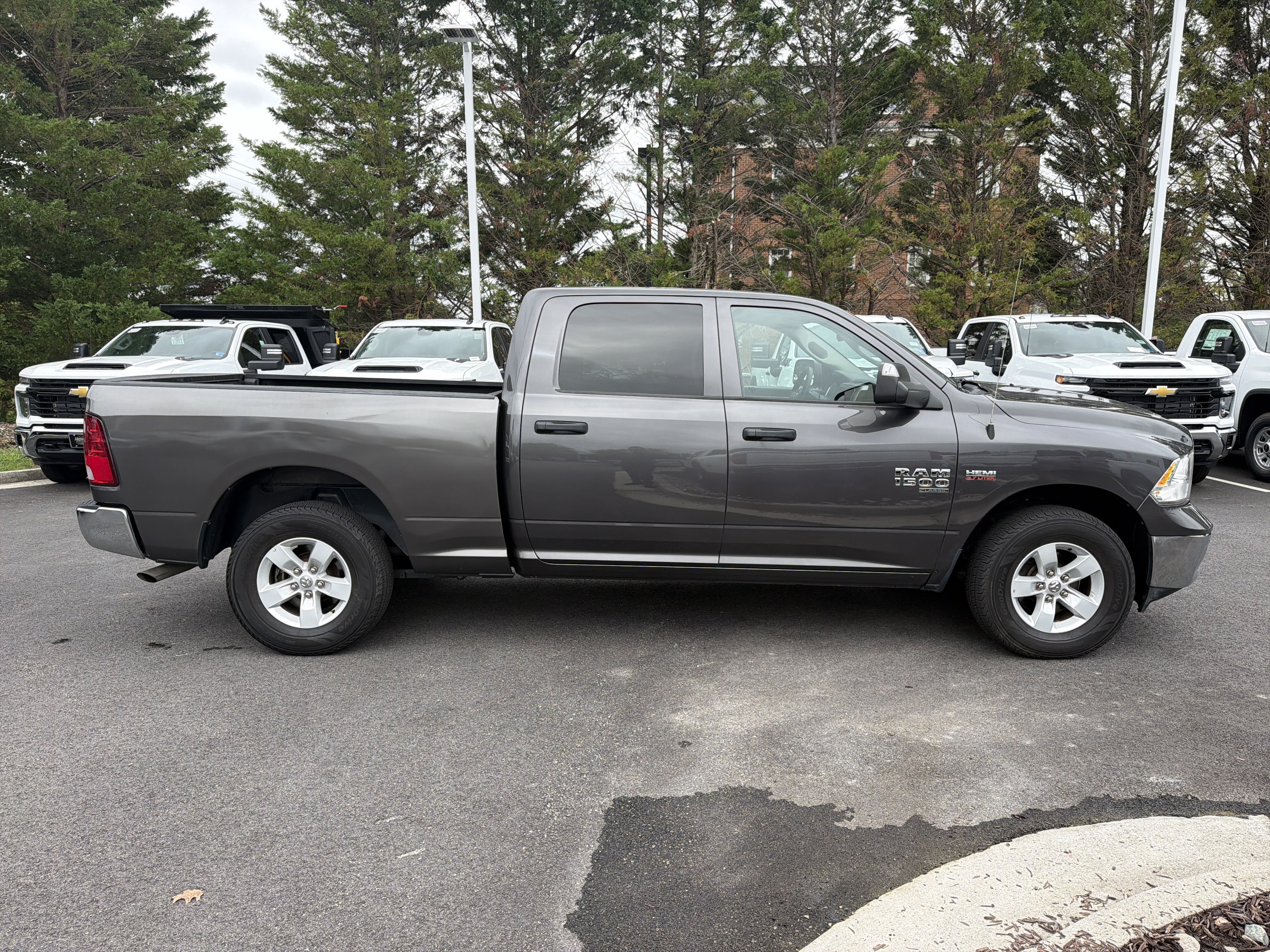 Used 2023 RAM 1500 Classic SLT w/ Trailer & Traction Group AWD/4WD image 11