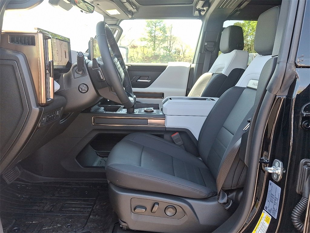 New 2025 GMC Hummer EV 2X image 5