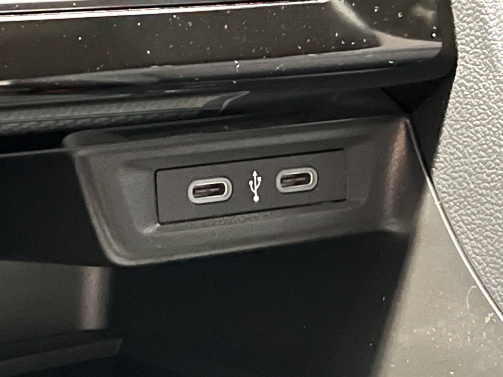 New 2026 Volkswagen Jetta SEL FWD image 13