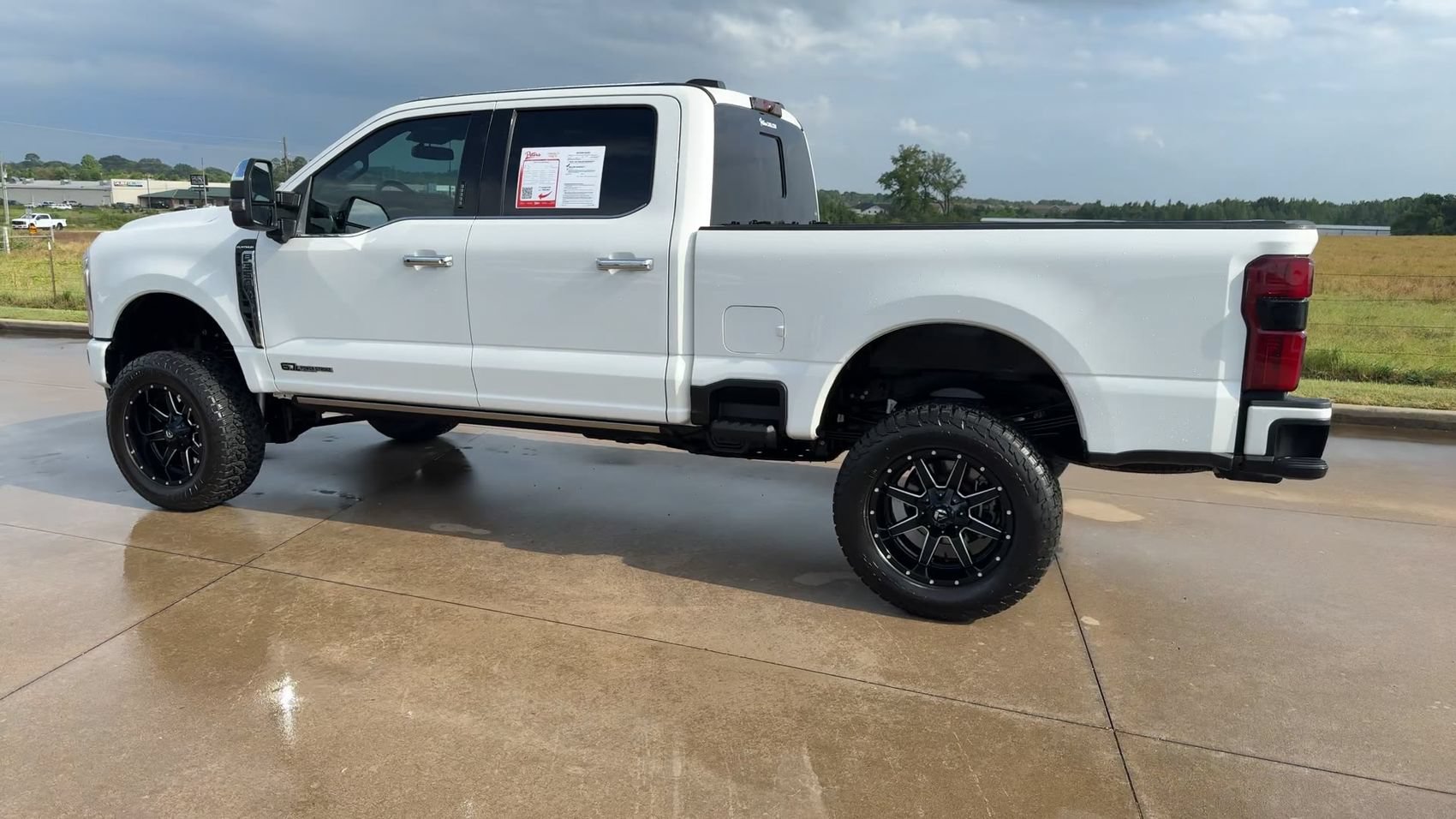 Used 2024 Ford F350 Platinum AWD/4WD image 5