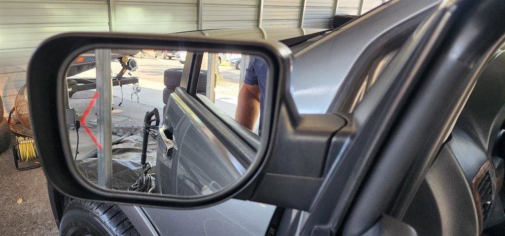 Used 2013 Nissan Armada Platinum RWD image 28