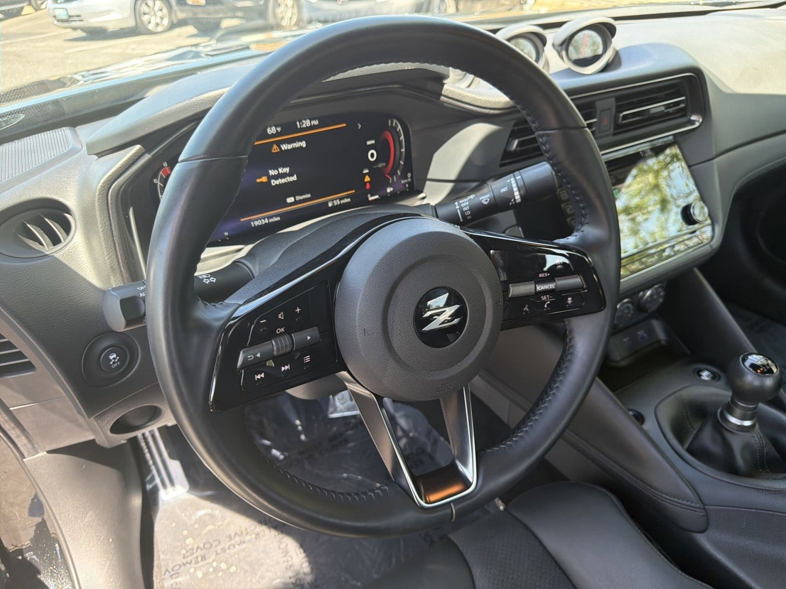 Used 2025 Nissan Z Performance w/ Floor Mat Package RWD image 15