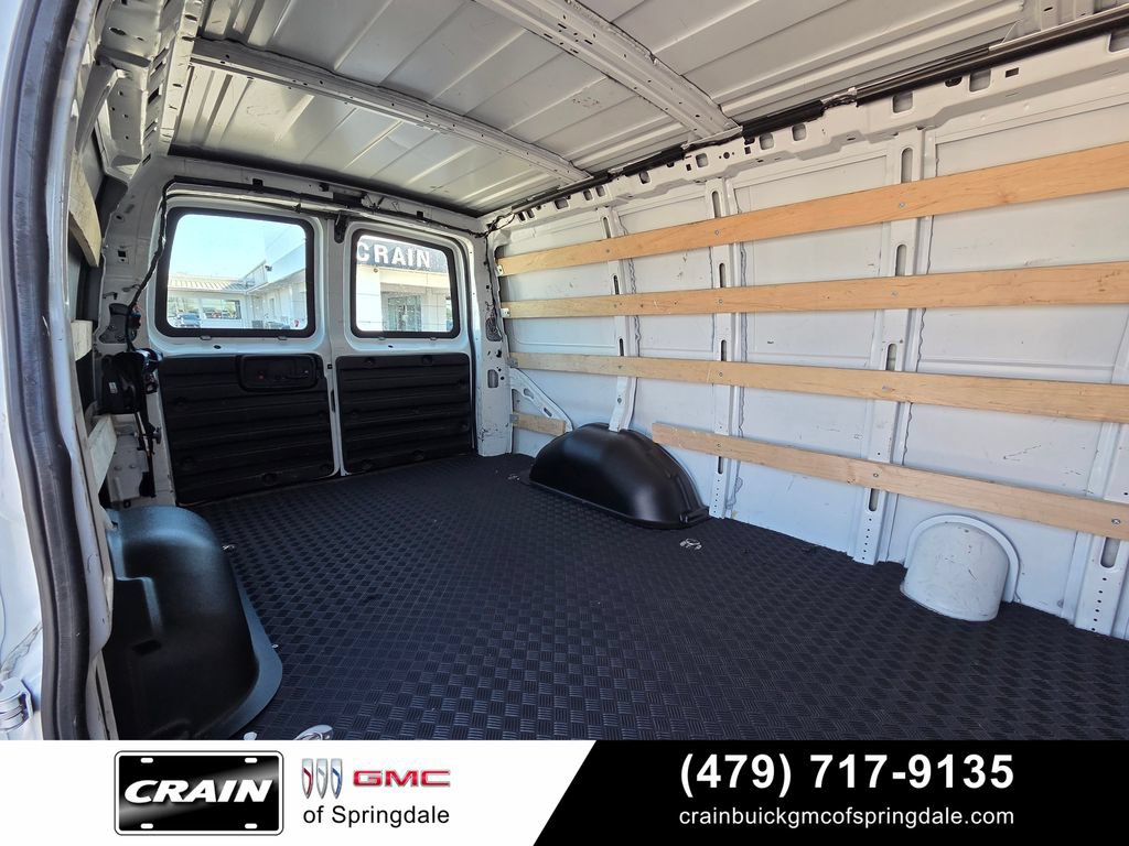 Used 2023 GMC Savana 2500 w/ Driver Convenience Package RWD image 23