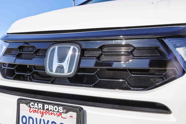 Certified 2025 Honda Odyssey Elite image 13