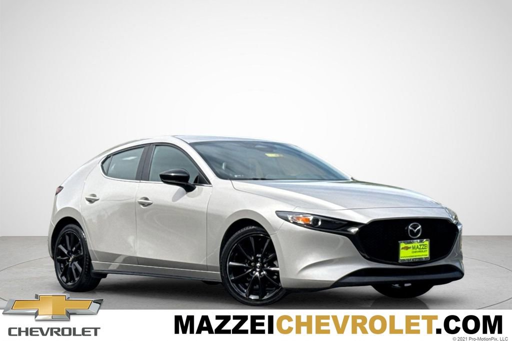 Used 2024 MAZDA MAZDA3 s FWD image 1