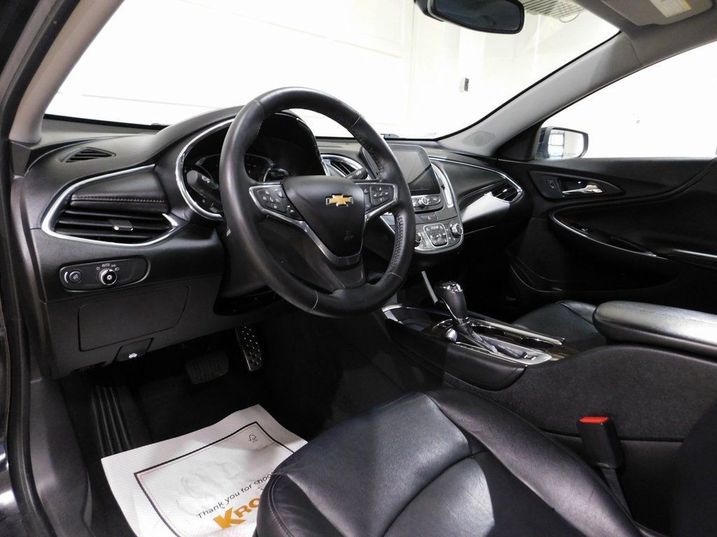 Used 2016 Chevrolet Malibu Premier w/ Driver Confidence Package II image 28