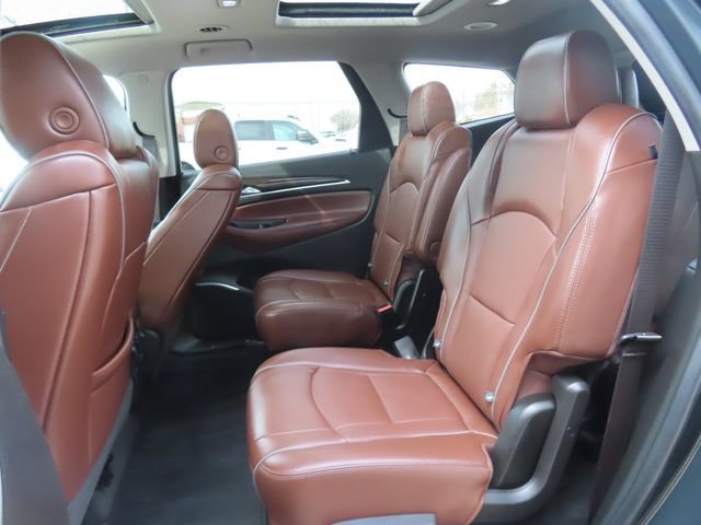 Used 2021 Buick Enclave Avenir w/ Avenir Technology Package image 22