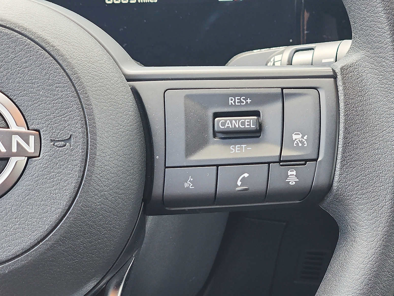 Certified 2025 Nissan Kicks S AWD/4WD image 21