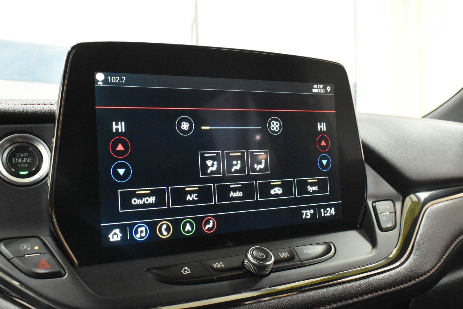Used 2025 Chevrolet Blazer RS FWD image 16