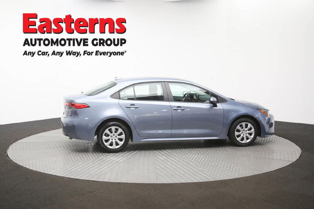 Used 2026 Toyota Corolla LE FWD image 40