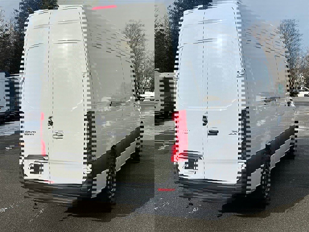 New 2025 Mercedes-Benz Sprinter 2500 image 4