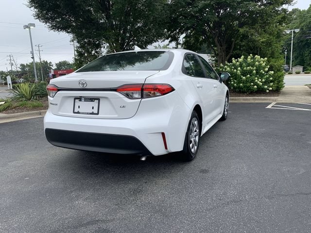 Used 2026 Toyota Corolla LE FWD image 8