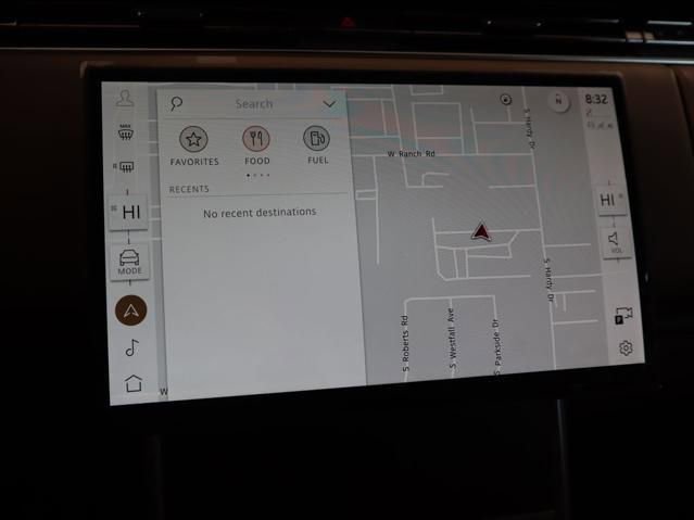 New 2025 Land Rover Range Rover SE image 16