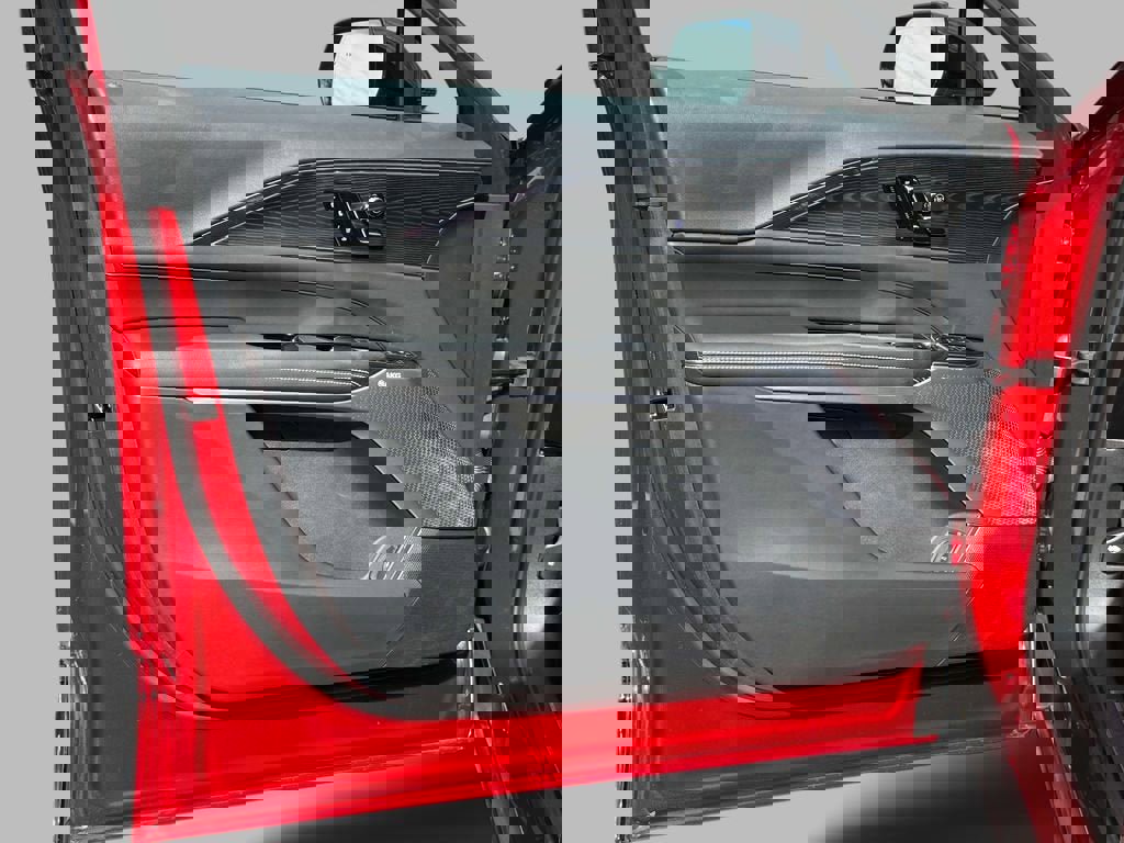 New 2024 Cadillac Lyriq Luxury image 14