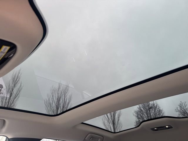 Certified 2025 Lexus RZ 450e 450e Premium w/ Technology Package image 27