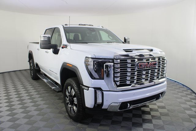 New 2026 GMC Sierra 3500 Denali w/ Denali Reserve Package image 31