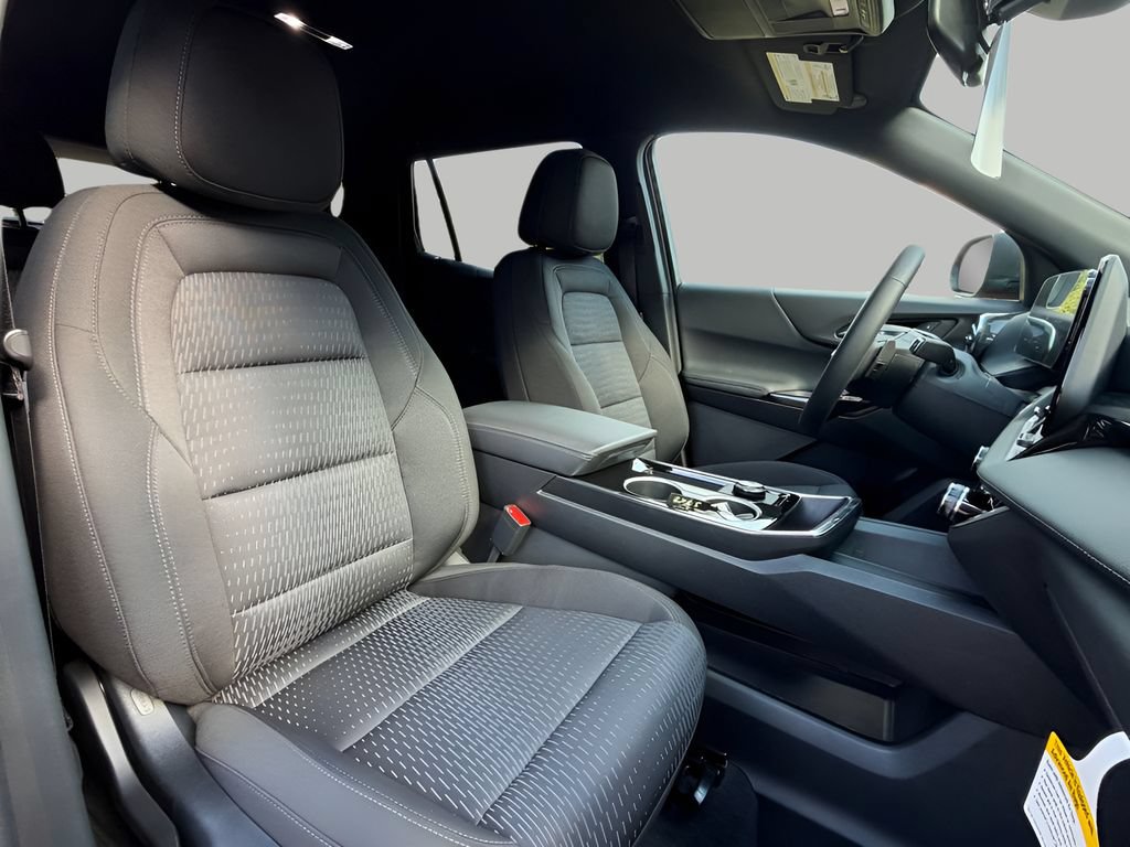 New 2027 Chevrolet Equinox LT AWD/4WD image 11