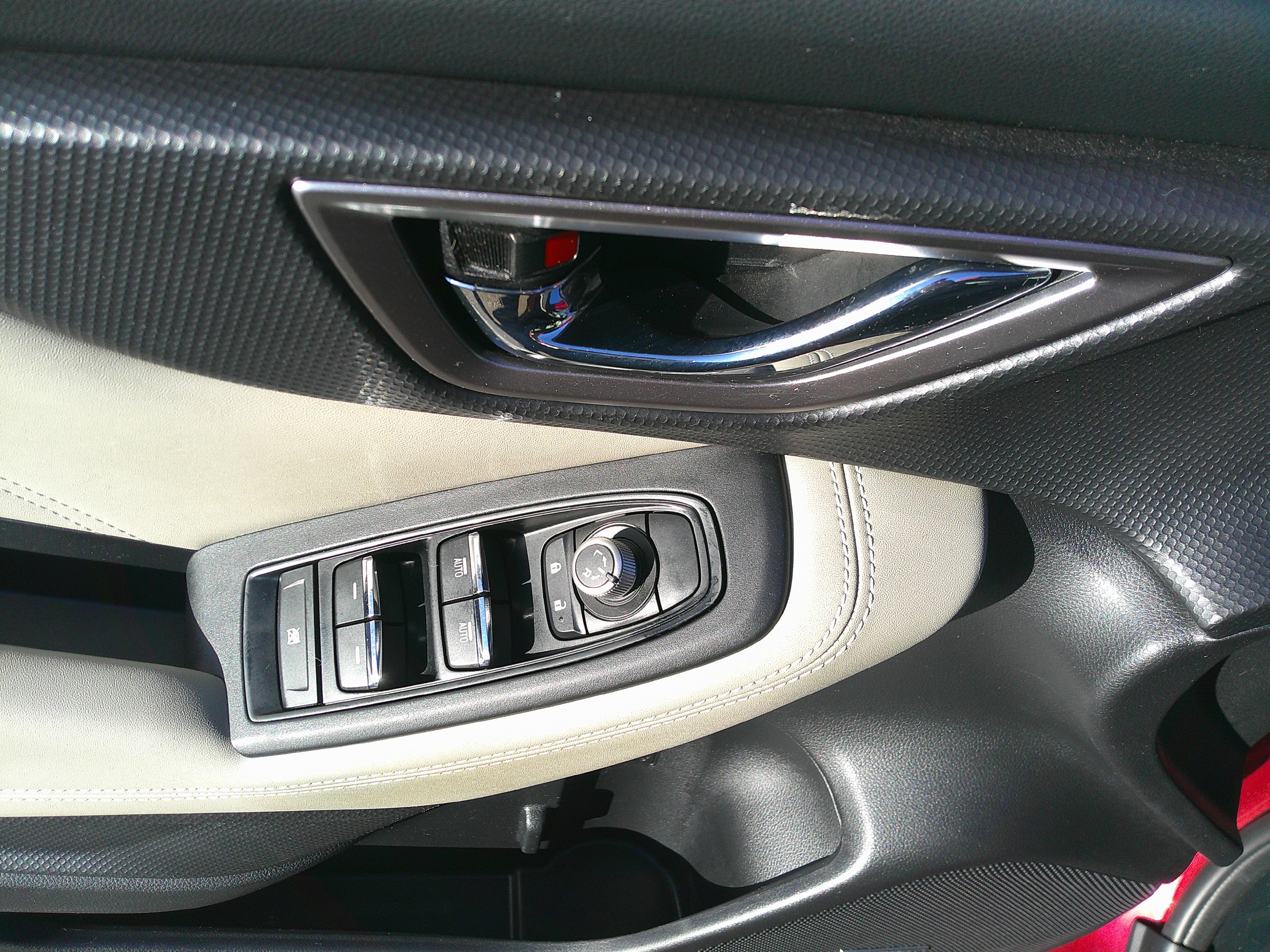 Used 2020 Subaru Forester Limited image 18