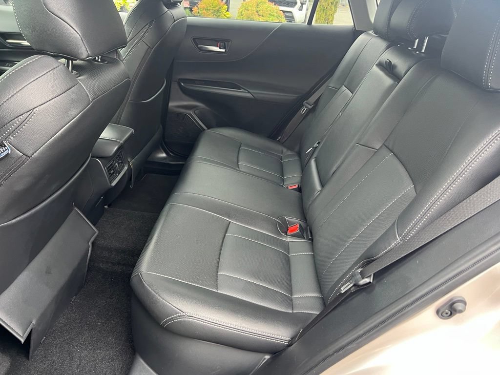 Certified 2023 Toyota Venza LE AWD/4WD image 17
