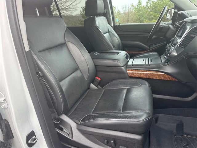 Used 2019 Chevrolet Suburban Premier image 31