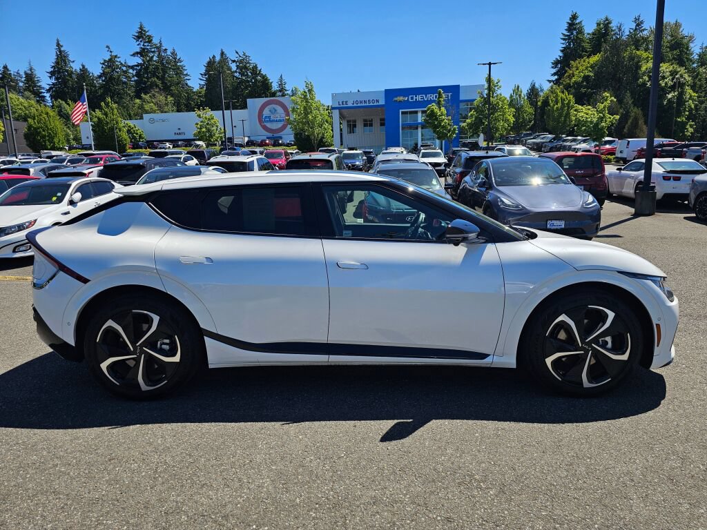 Certified 2024 Kia EV6 GT-Line AWD/4WD image 4
