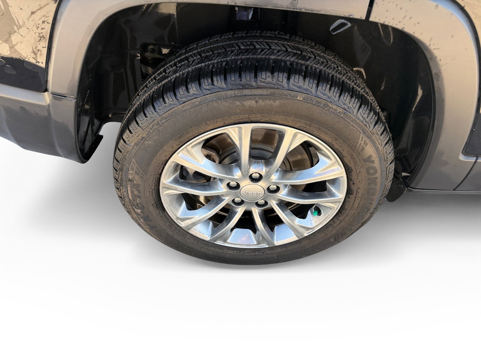 Used 2021 Jeep Cherokee Latitude Lux image 16