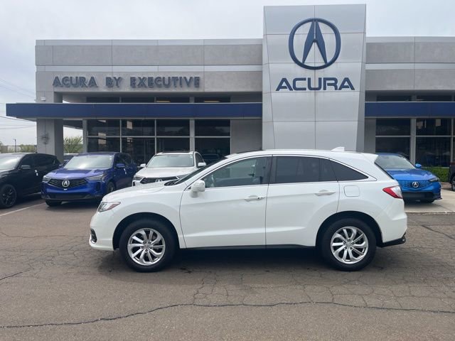 Used 2017 Acura RDX AWD w/ Technology Package image 2