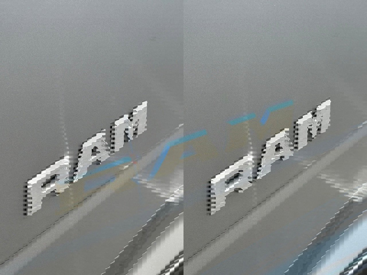 Used 2024 RAM 2500 Big Horn w/ Safety Group image 12