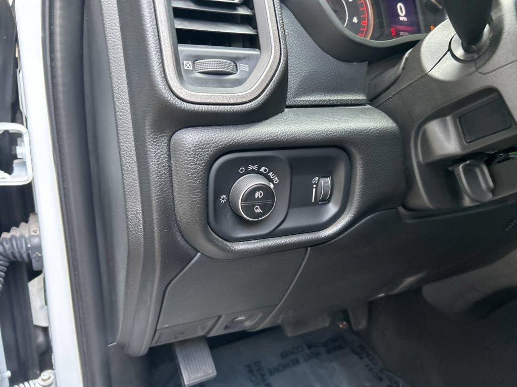 Used 2025 RAM 3500 Tradesman AWD/4WD image 43