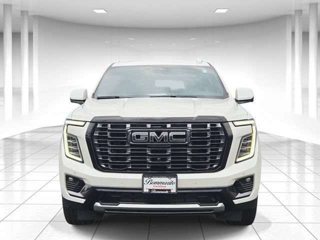 Used 2025 GMC Yukon Denali Ultimate AWD/4WD image 5