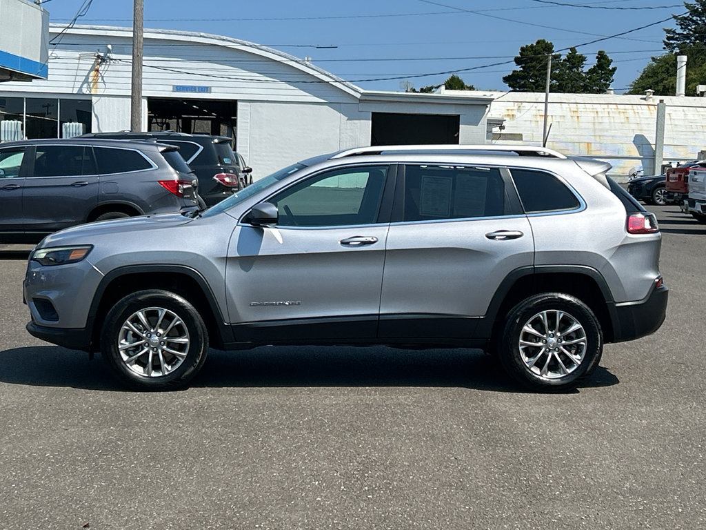Used 2021 Jeep Cherokee Latitude Lux w/ Comfort/Convenience Group AWD/4WD image 8