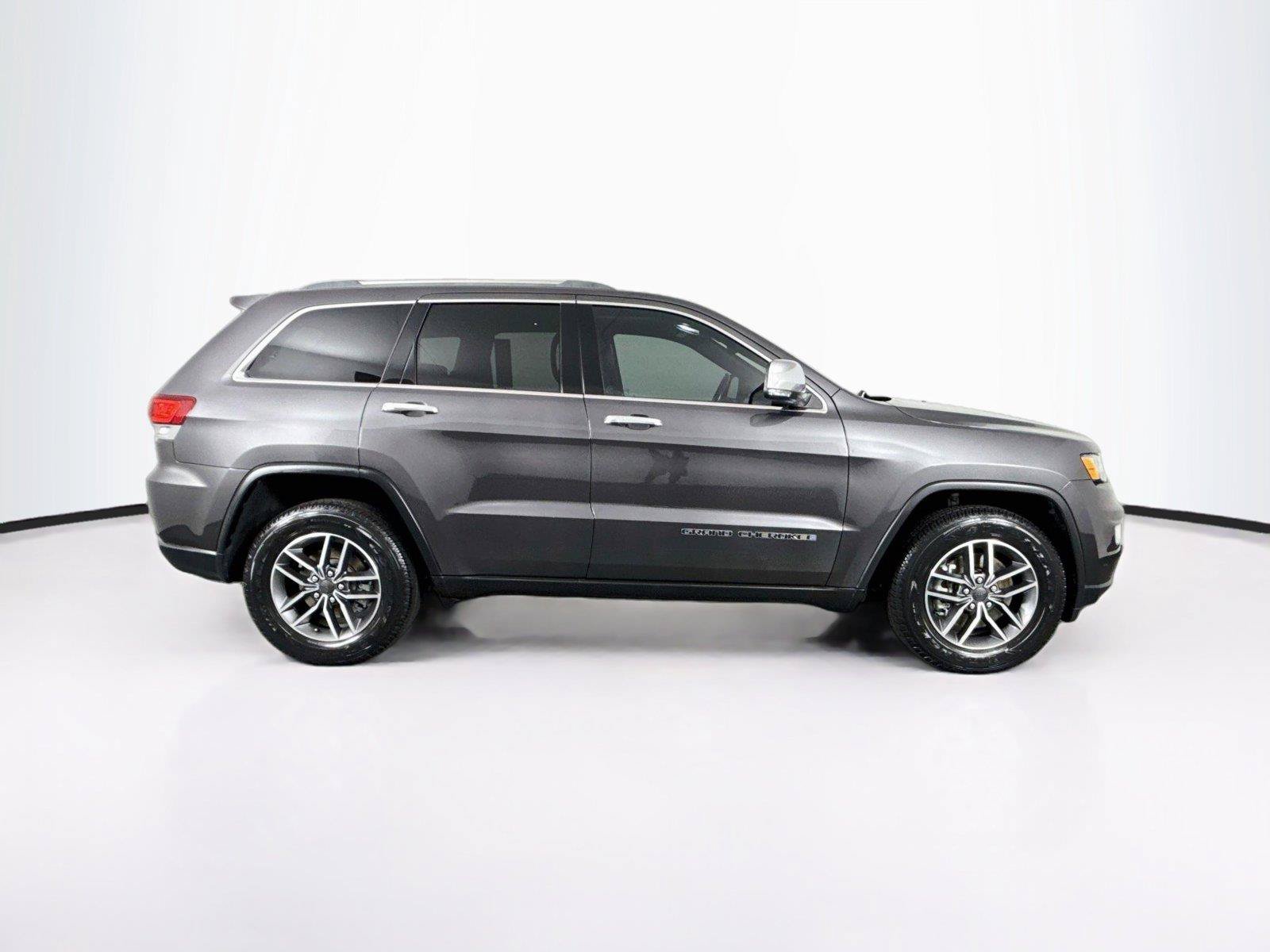 Used 2021 Jeep Grand Cherokee Limited RWD image 11