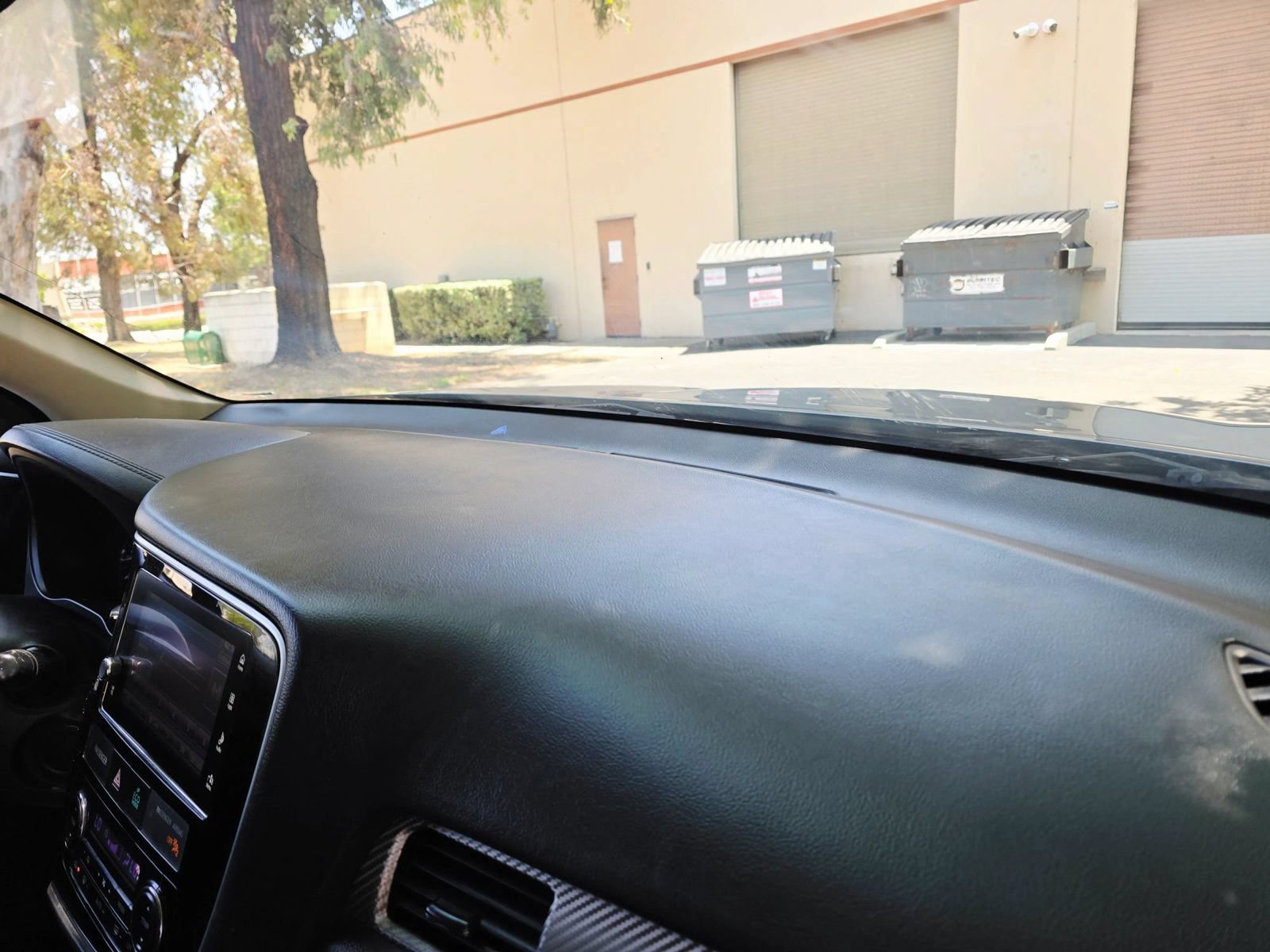 Used 2018 Mitsubishi Outlander SE FWD image 25