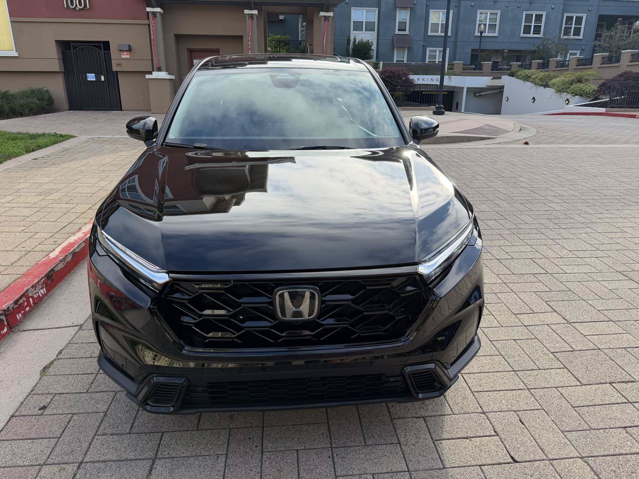 Used 2025 Honda CR-V EX-L image 10