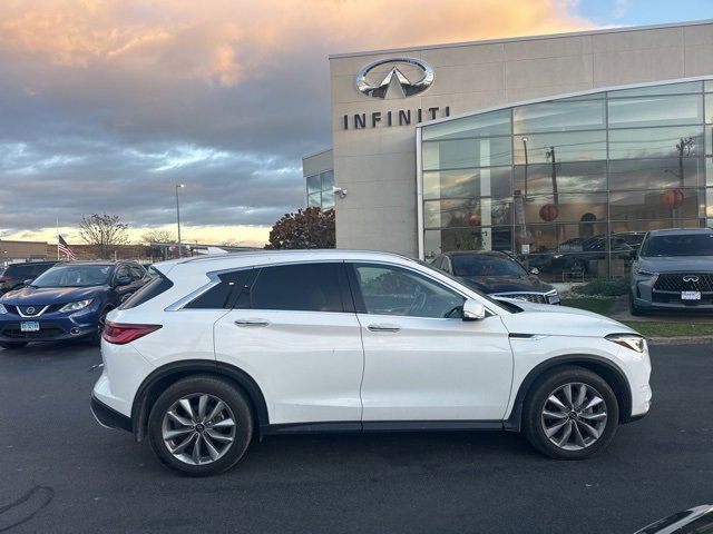 Certified 2022 INFINITI QX50 Luxe image 4