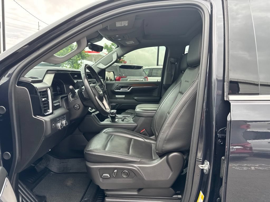 Used 2024 GMC Sierra 1500 Denali w/ Denali Reserve Package AWD/4WD image 13