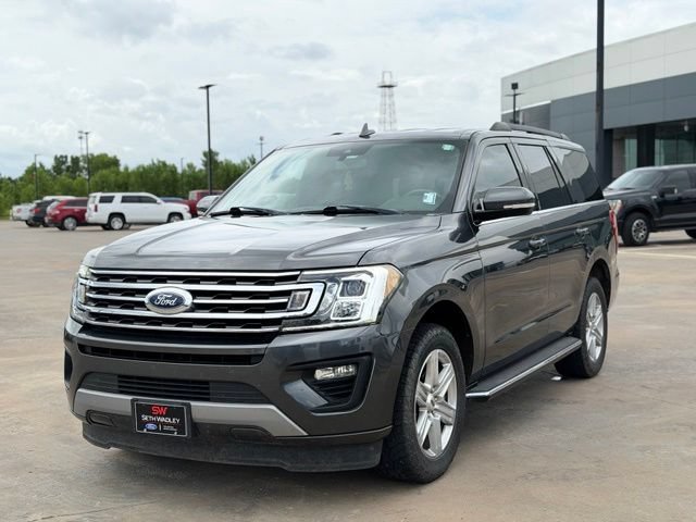 Used 2019 Ford Expedition XLT w/ Equipment Group 202A RWD image 3