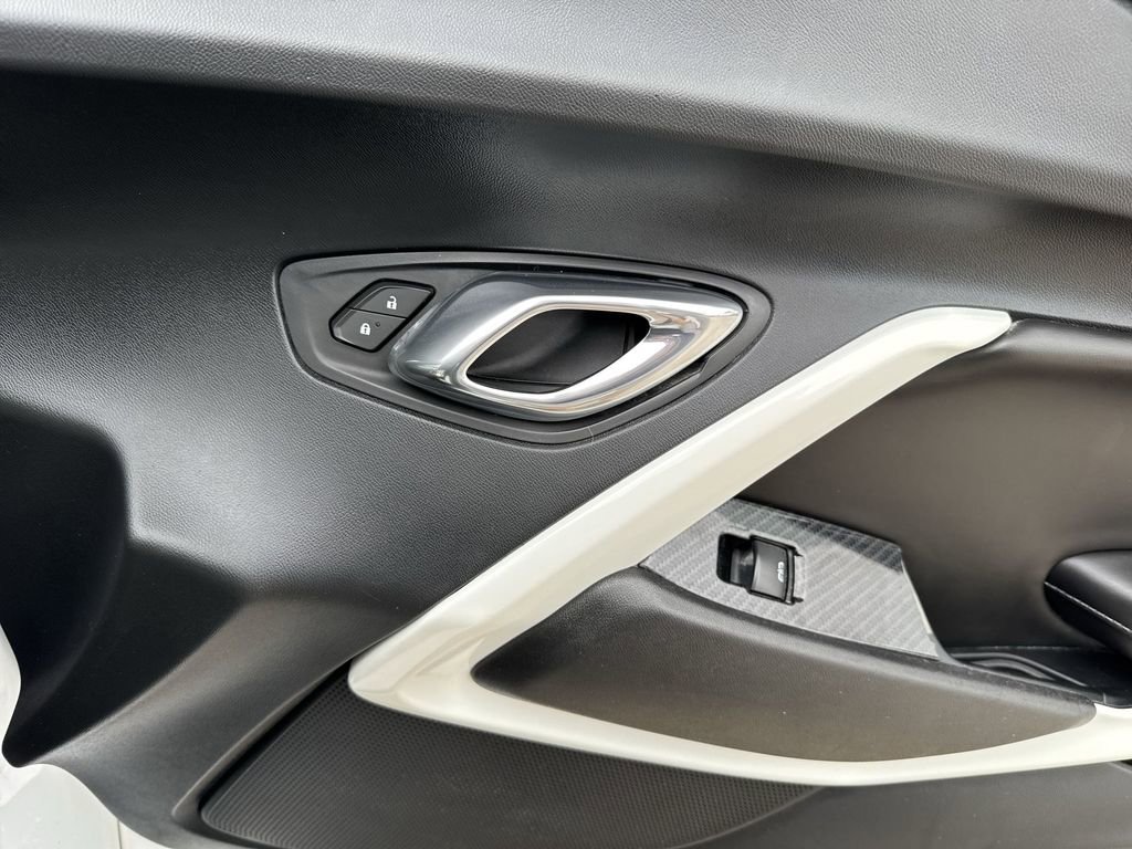 Used 2018 Chevrolet Camaro LT w/ RS Package image 43