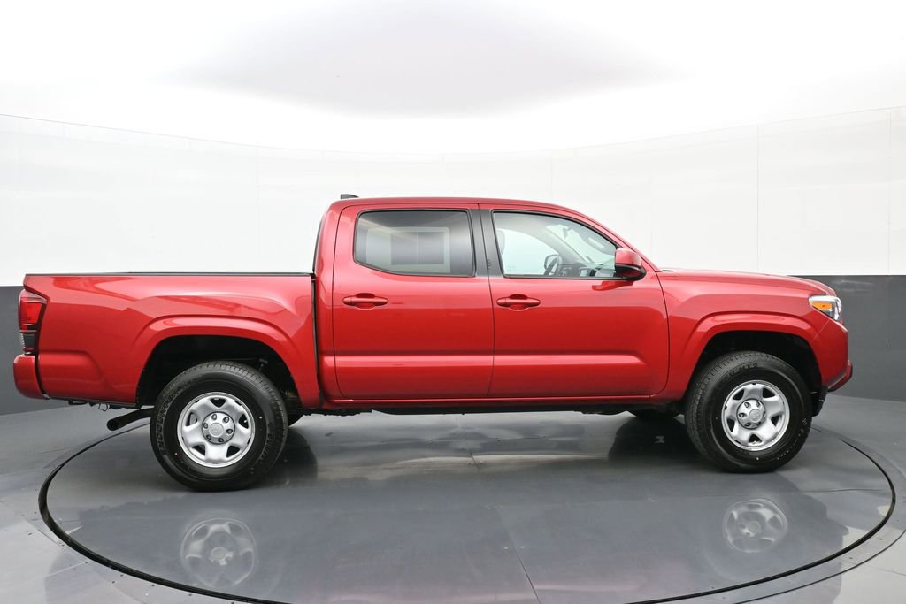 Used 2022 Toyota Tacoma SR w/ SR Convenience Package RWD image 2