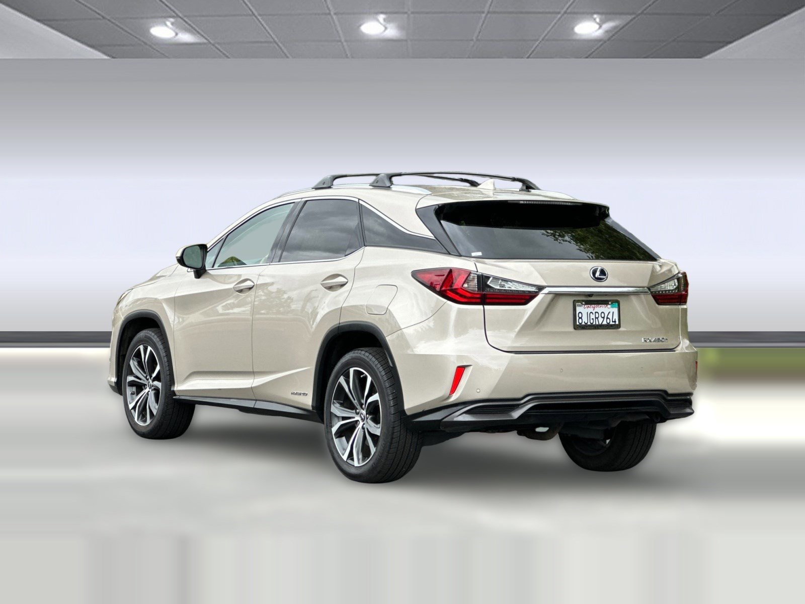 Used 2019 Lexus RX 450h AWD w/ Navigation Package image 3