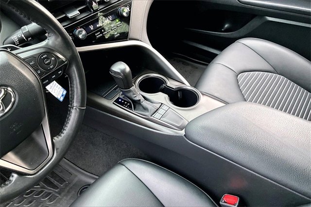 Used 2023 Toyota Camry SE image 15