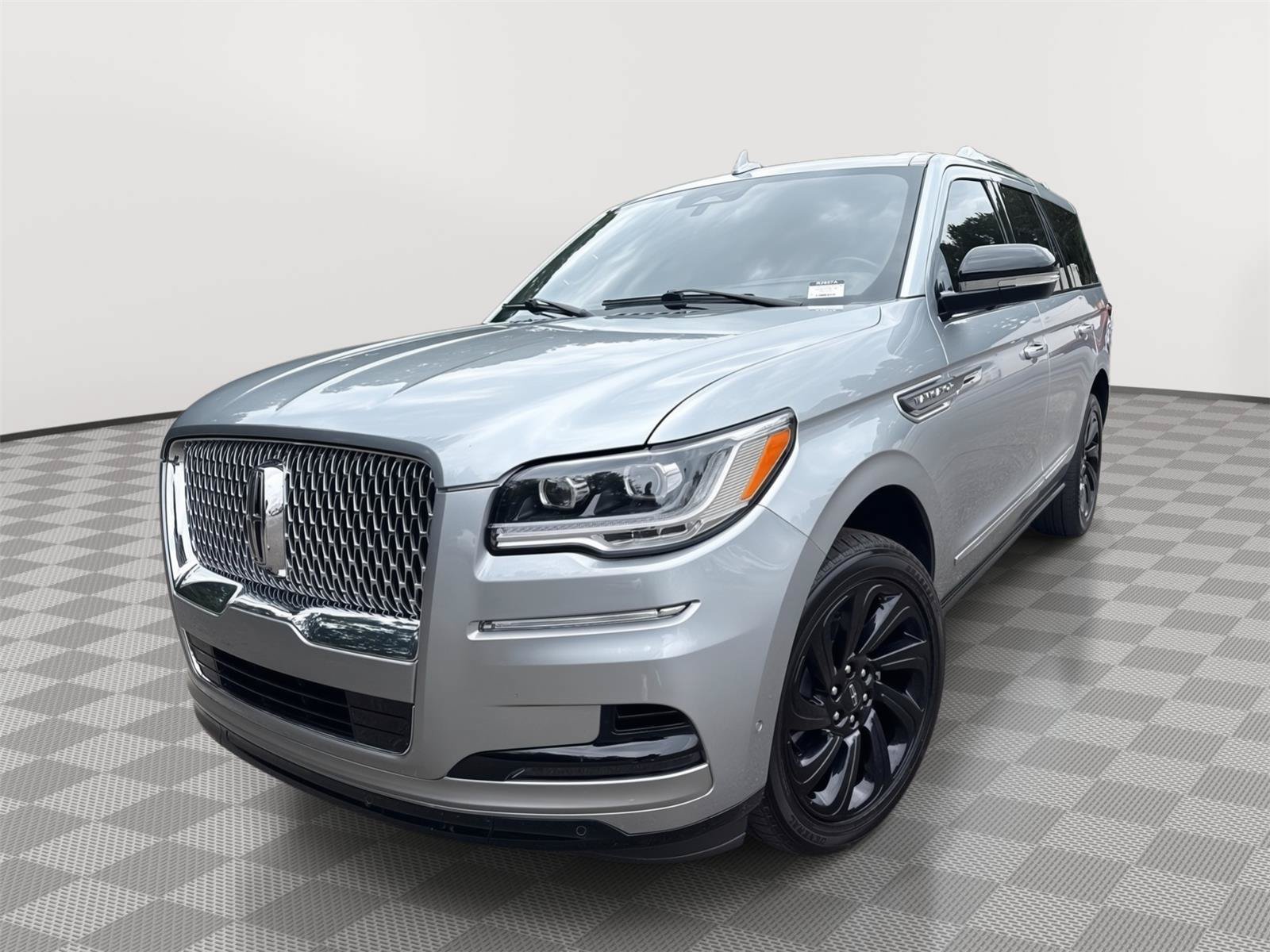 Used 2023 Lincoln Navigator Reserve AWD/4WD video 2