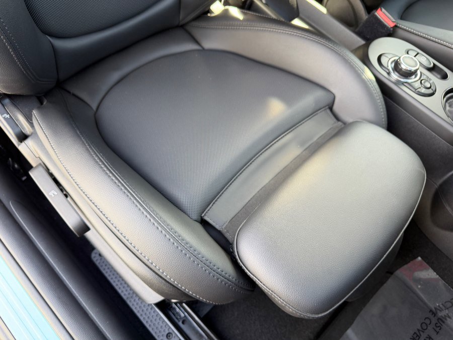 Used 2022 MINI Cooper SE image 33