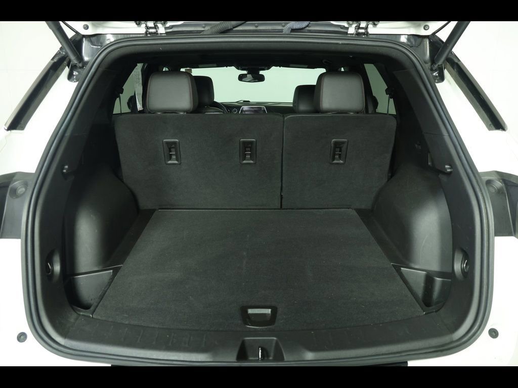 Used 2022 Chevrolet Blazer RS image 16