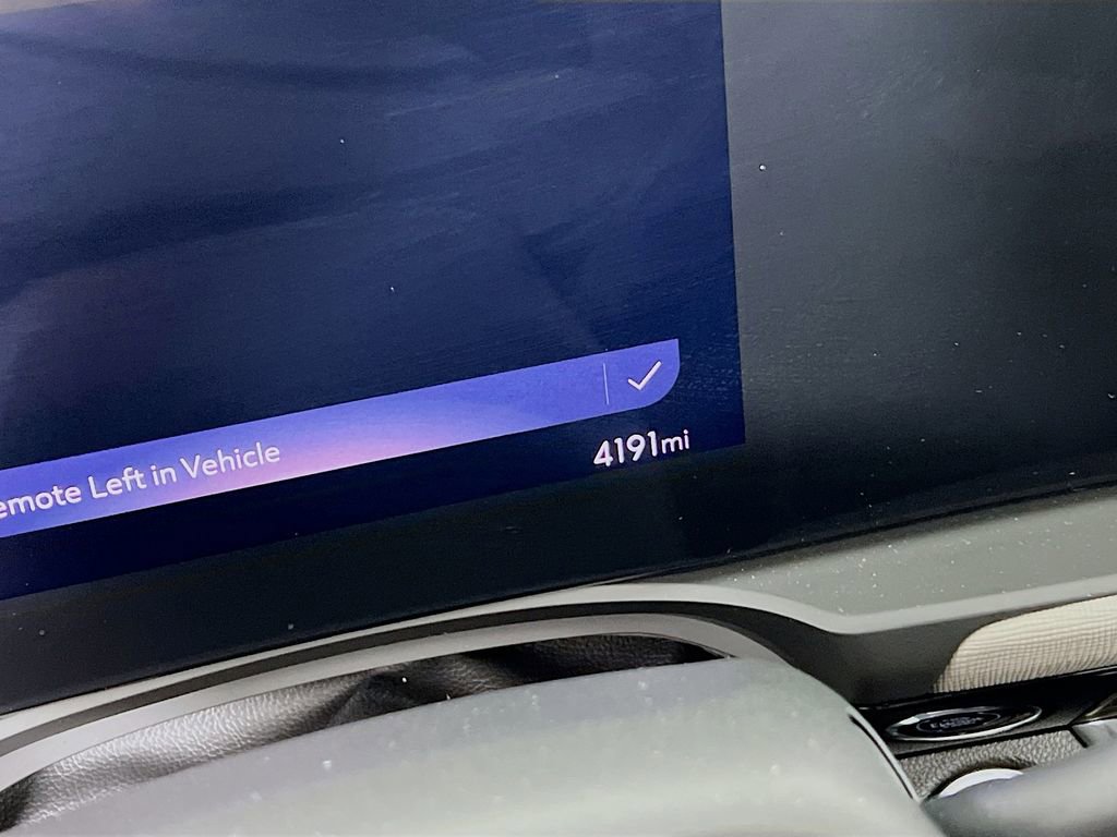 New 2025 Buick Envista Avenir image 25