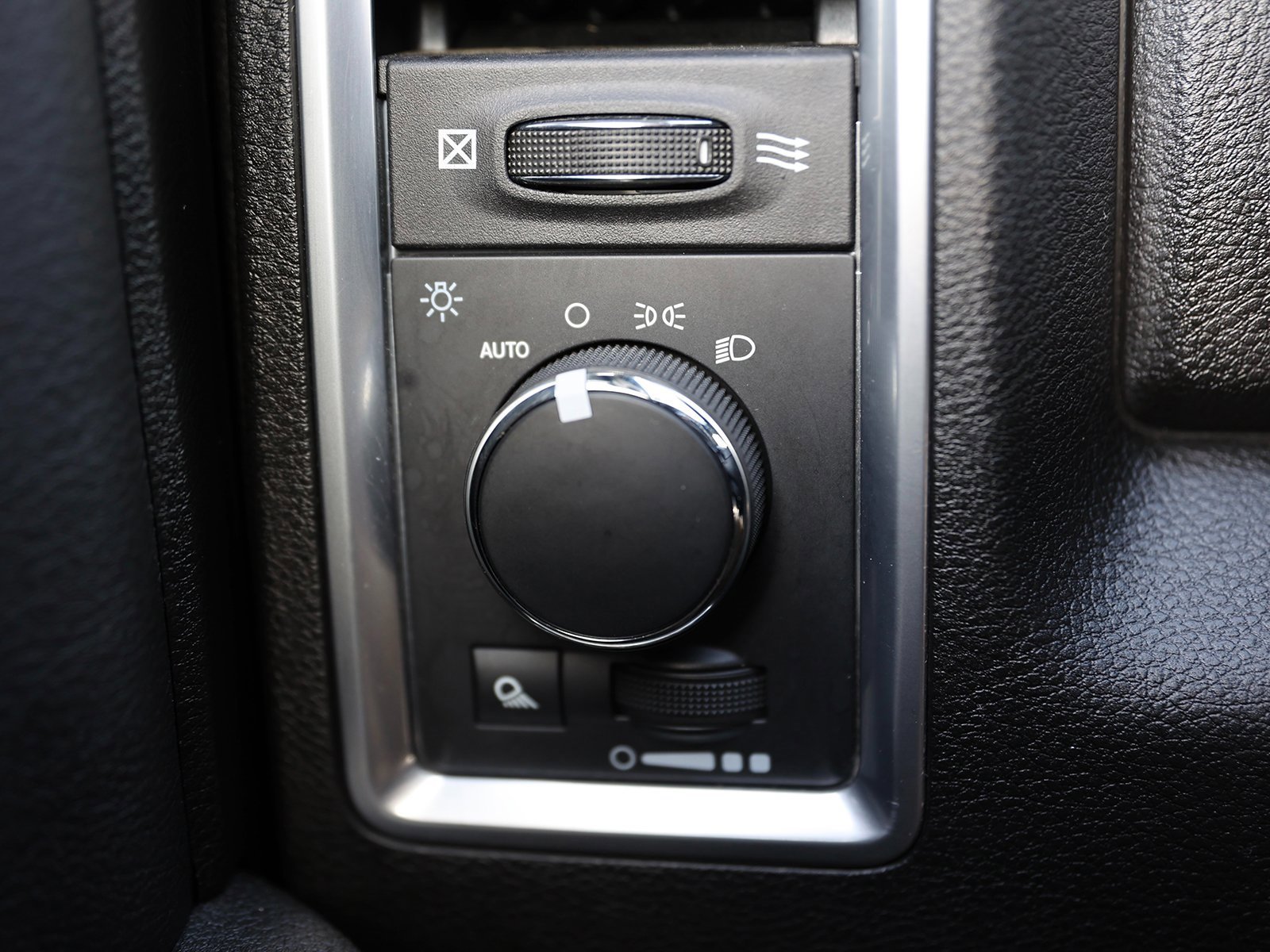 Used 2022 RAM 1500 Classic Warlock w/ Electronics Group image 29