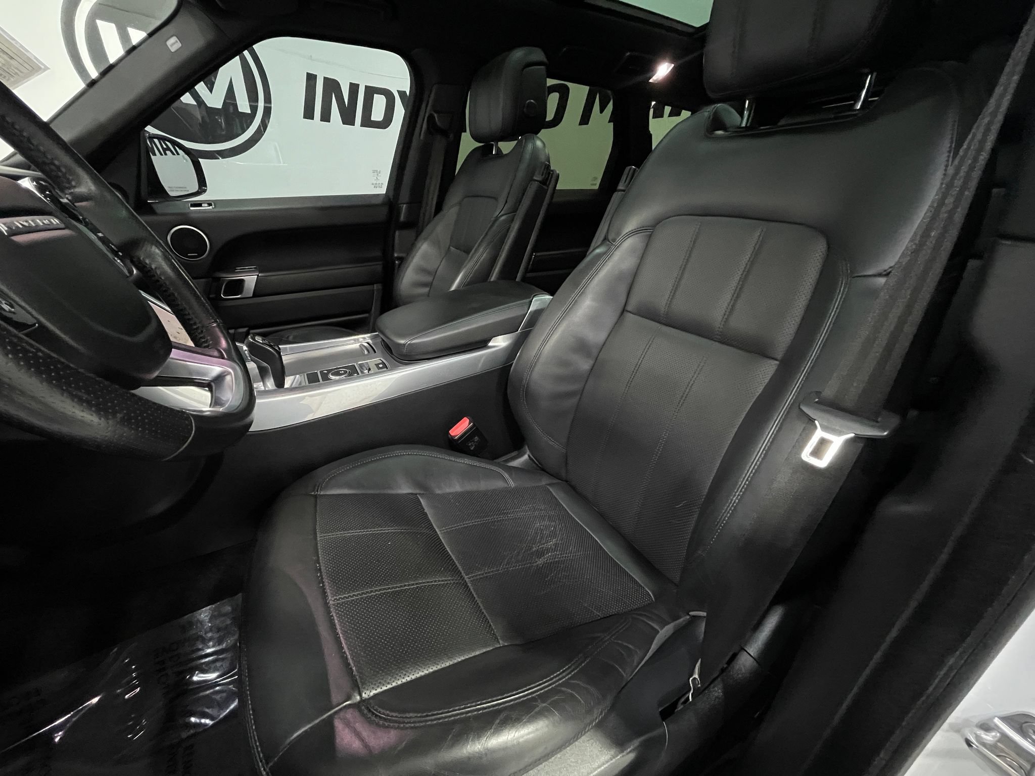 Used 2020 Land Rover Range Rover Sport HSE AWD/4WD image 14