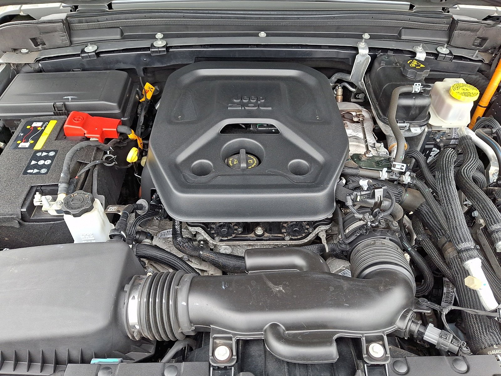 Used 2023 Jeep Wrangler Unlimited AWD/4WD image 27
